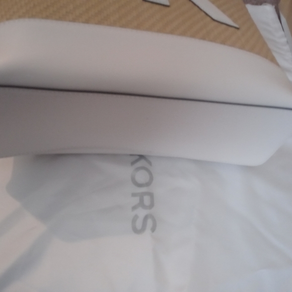 Michael Kors Python Capsule - Picture 2 of 3